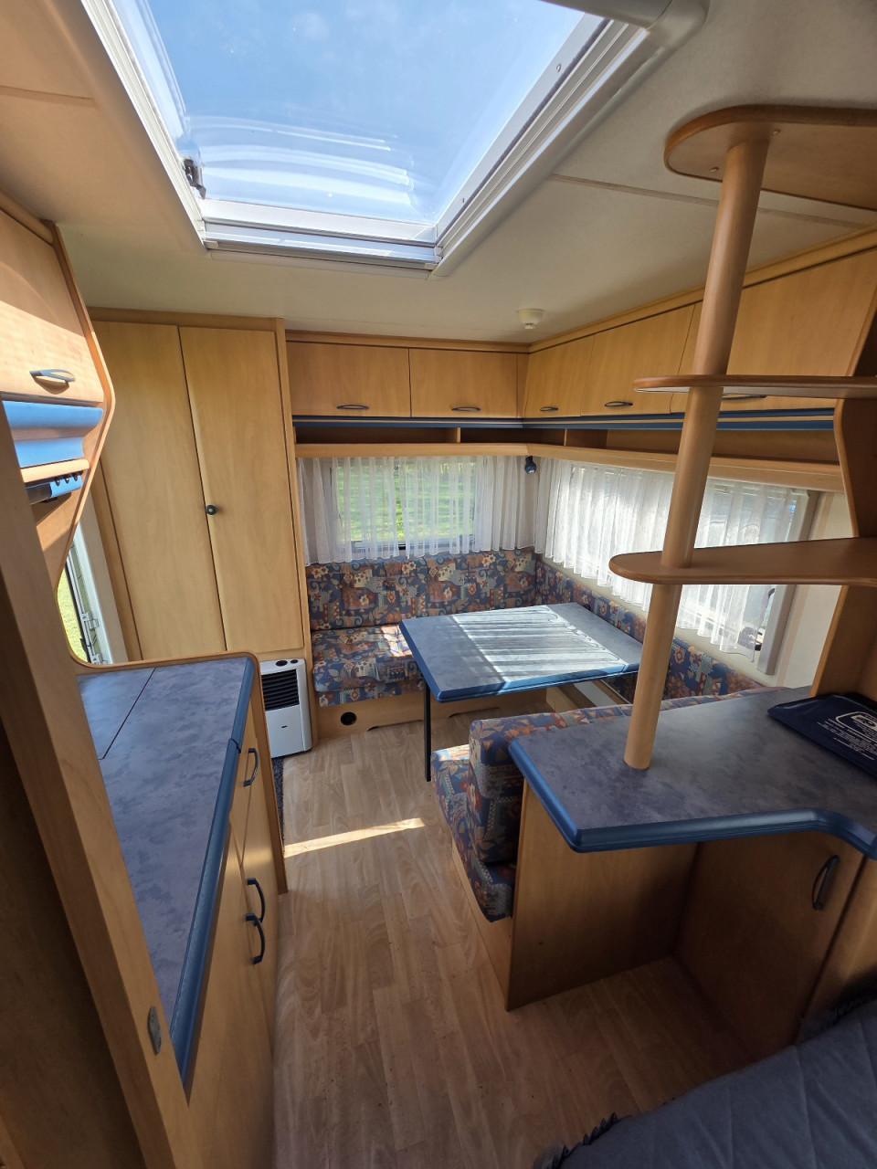 Caravan Hobby 440 de Luxe