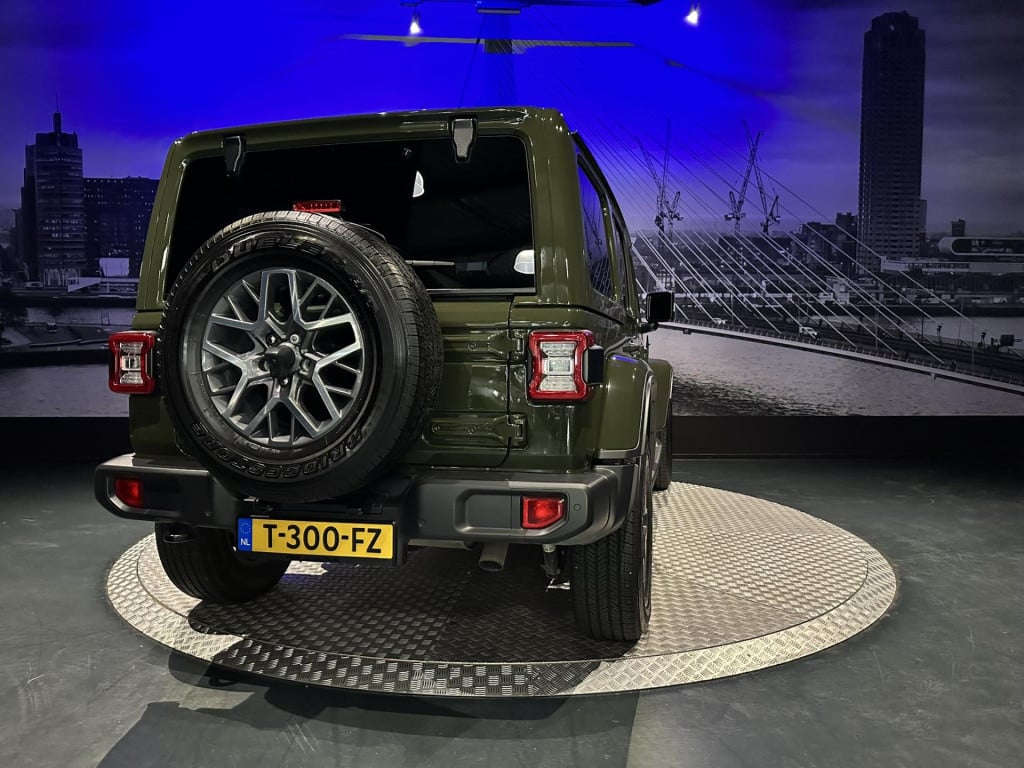 Jeep Wrangler unlimited 4xe 380 sahara *acc*camera*leer*sarge green clear c