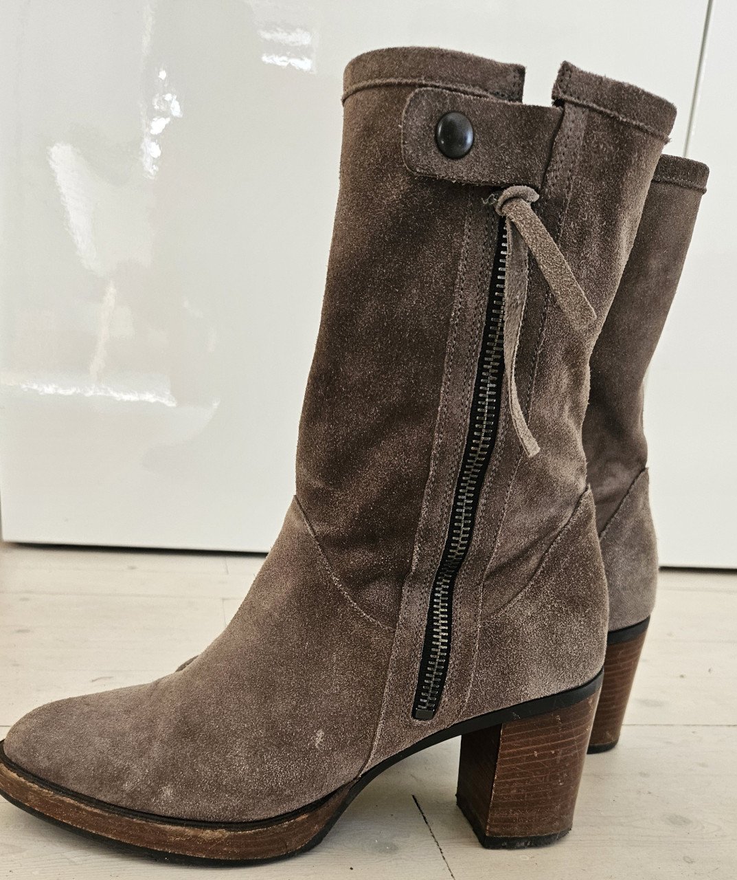 Mooie suede laarsjes