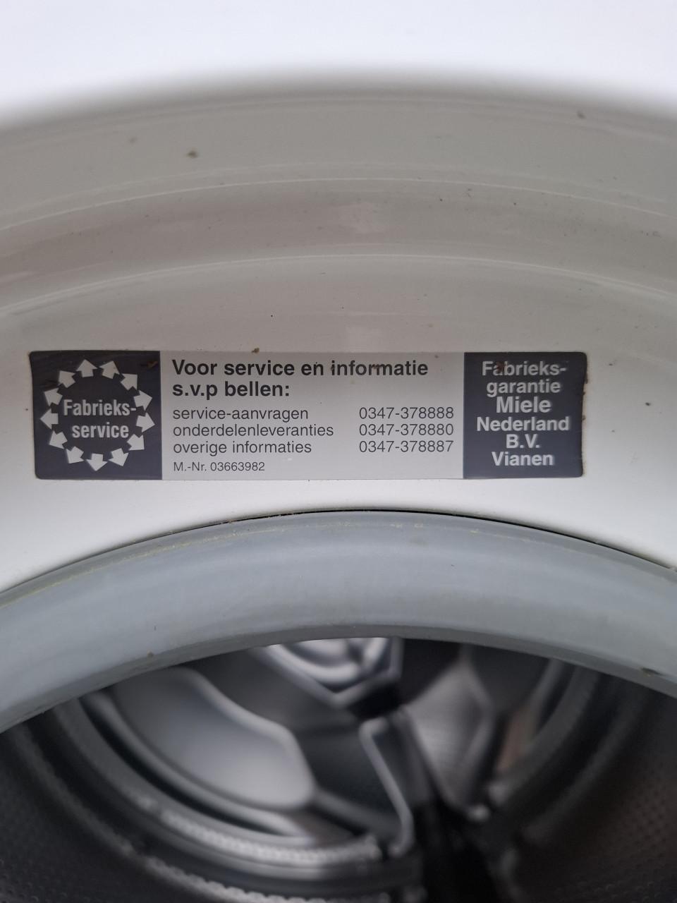 Miele wasmachine 5kg. Novotronic.En Bosch droger.