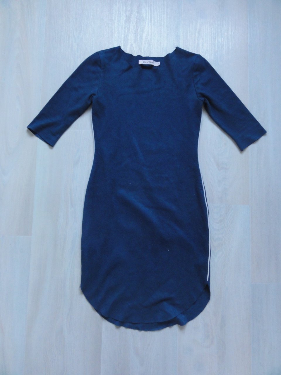 Be a Diva jurk bauw suèdine maat 10 = 140