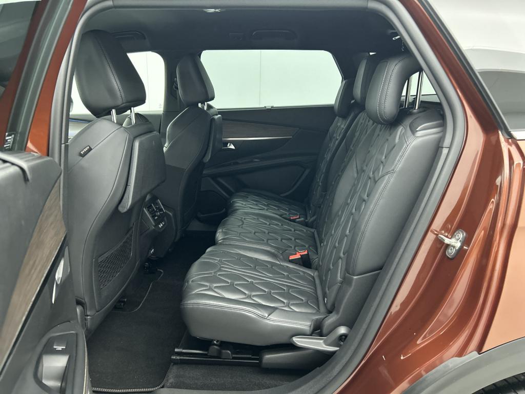 Peugeot 5008 180pk gt pack business | rijklaar | trekhaak | leer | adaptiev