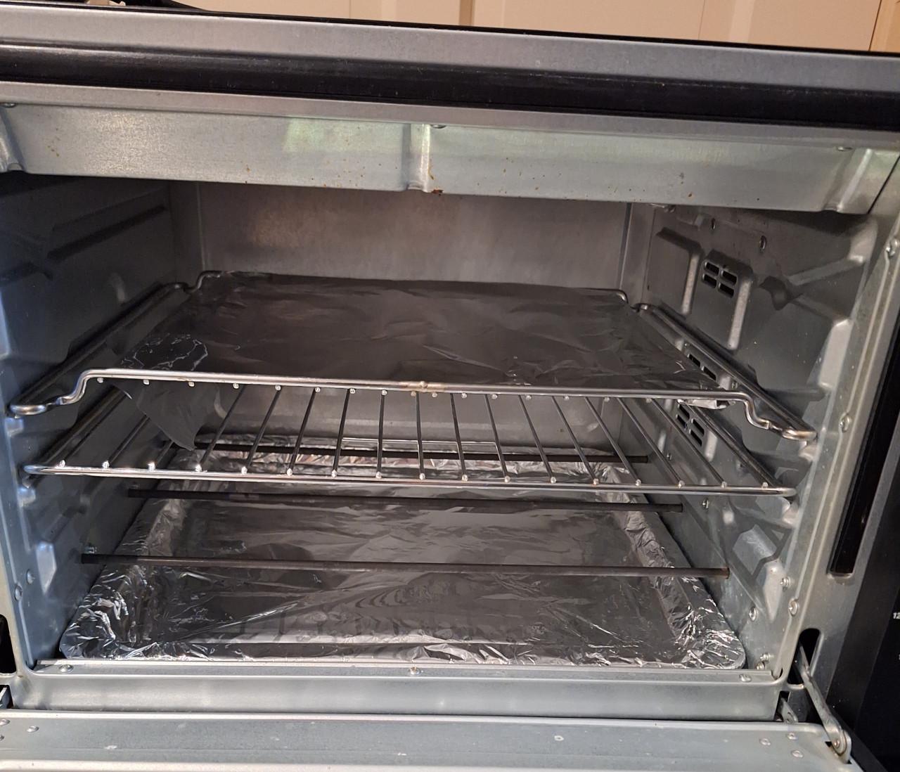 Oven