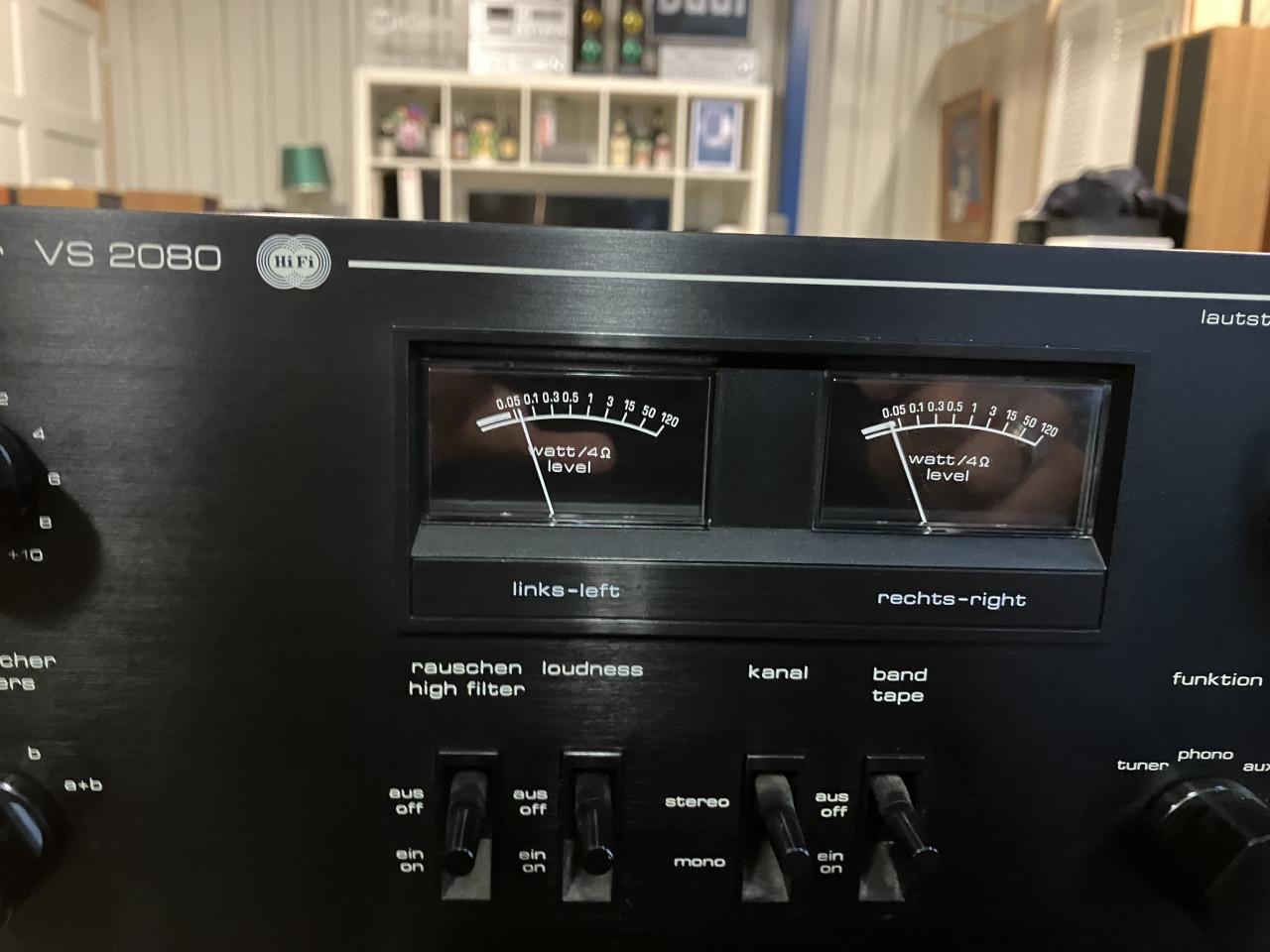 Saba (Sanyo)prachtige vintage set 2x 60Watt bij 4 Ohm VU meters rackhandles