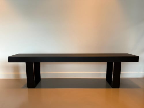 Zwart gebeitst eikenhouten bankje