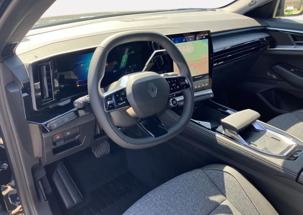 Renault Austral 1.2 e-tech full hybrid 200 techno - nieuw model / pack comf