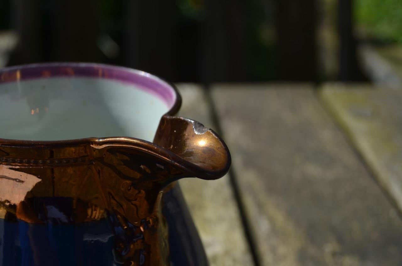 Goudsteen water/melkkan met herten Staffordshire ca. 1850