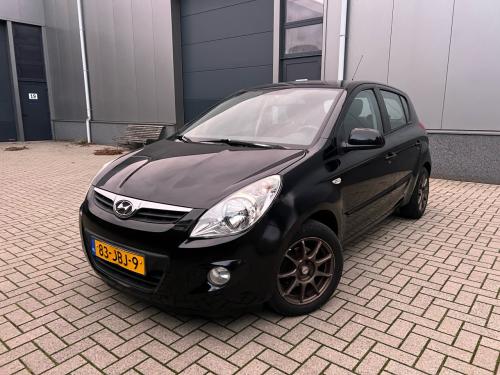 Hyundai i20 1.2i DynamicVersion 157.623KM