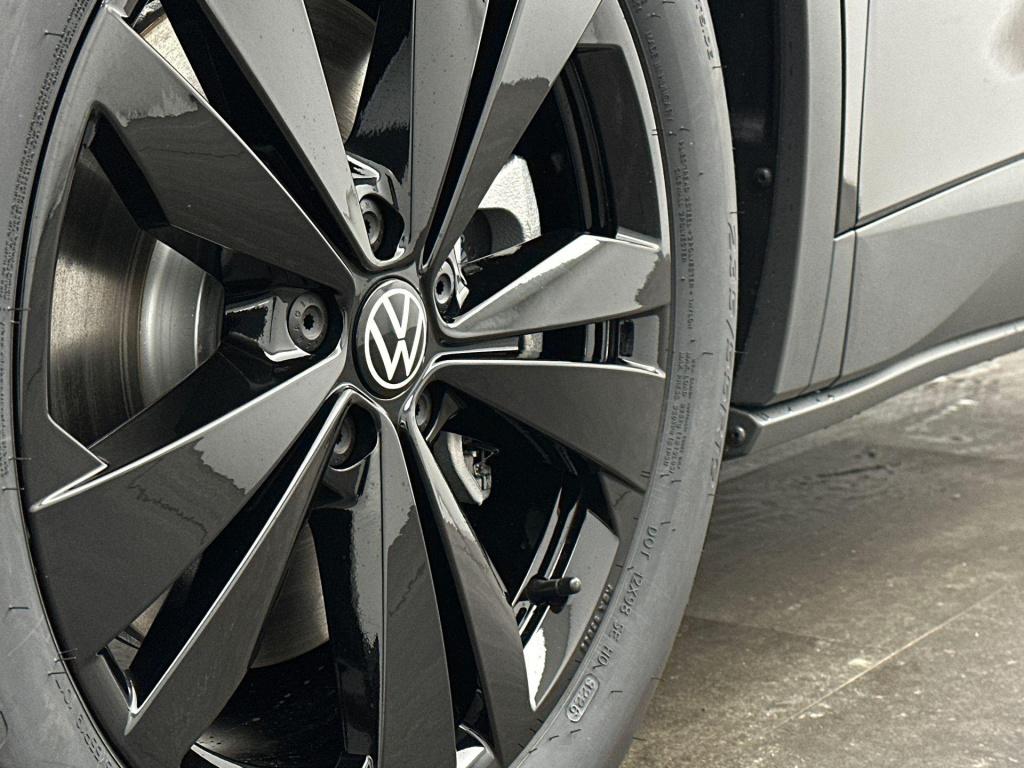Volkswagen Id.4 limited edition 58 kwh accu 140 kw / 190 pk suv el
