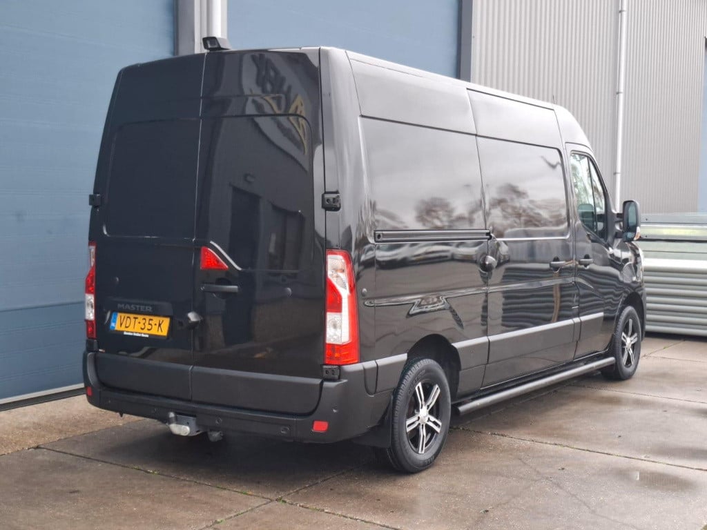Renault Master t35 2.3 dci 180 l2h2 energy airco / cruise controle / camera