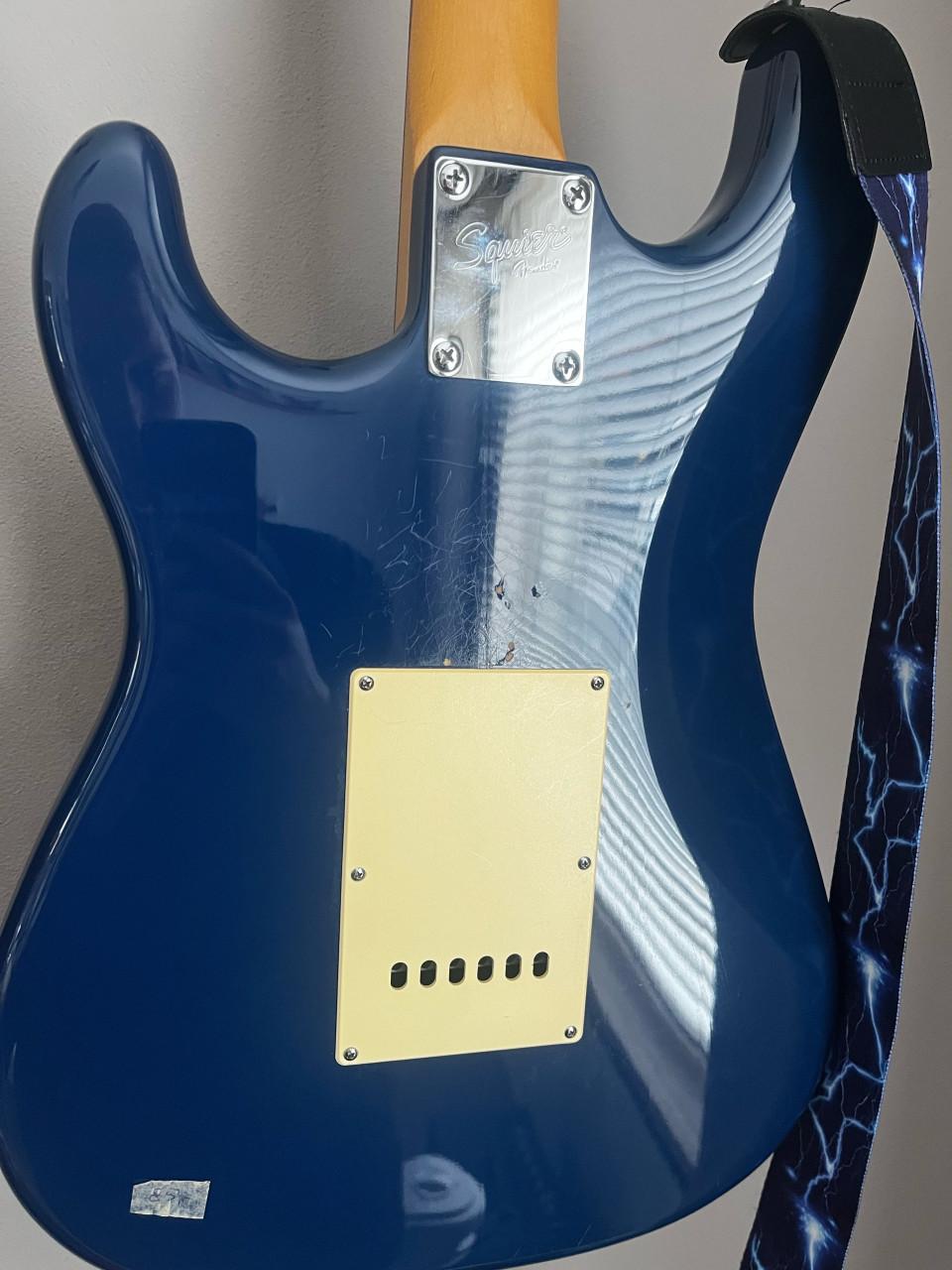 Fender Squier Bullet Strat Electrische Gitaar