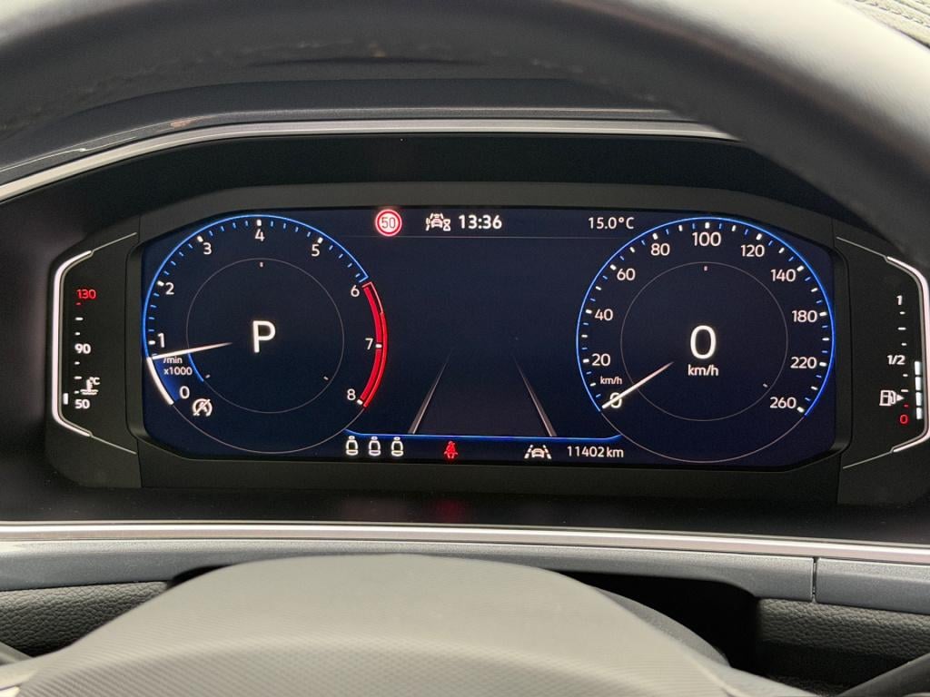 Volkswagen T-roc 1.5 tsi 150pk dsg style | dode hoek | camera | keyless | e