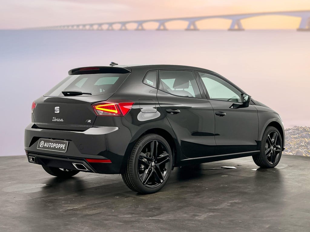 Seat Ibiza fr business connect 1.0 85 kw / 115 pk ecotsi hatc