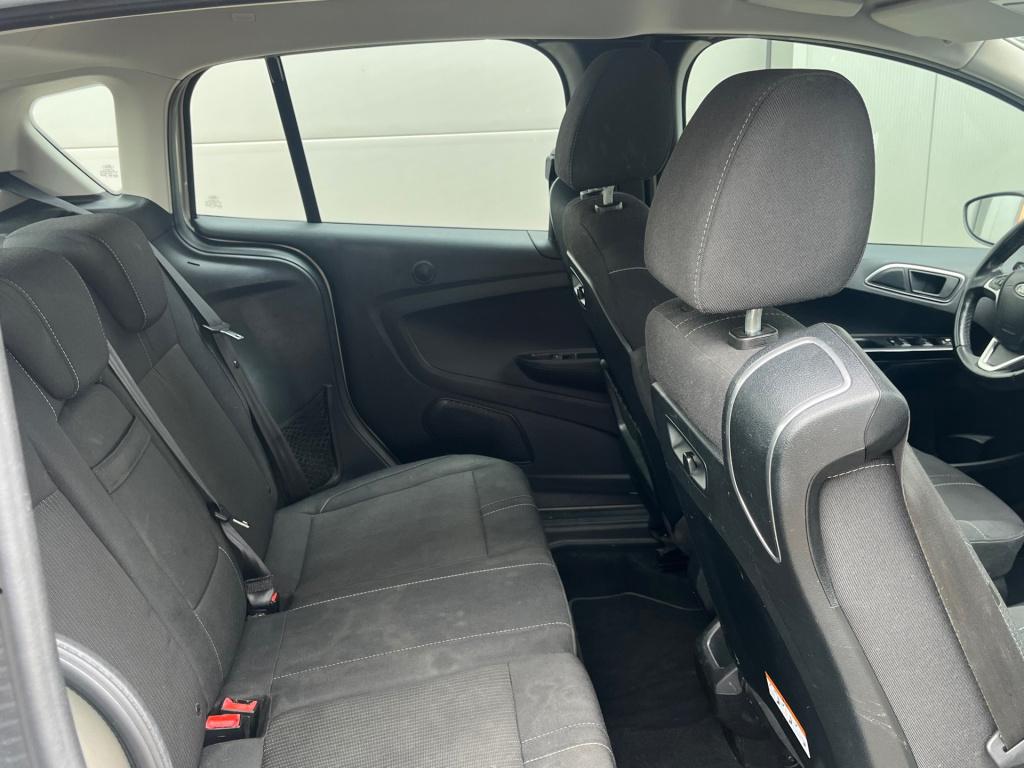 Ford B-max 1.6 ti-vct titanium goed onderhouden historie aanwezig