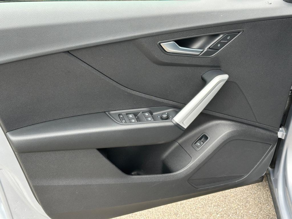Audi Q2 35 tfsi 150pk s-tronic advanced | elek. achterklep | dode hoek | 4-
