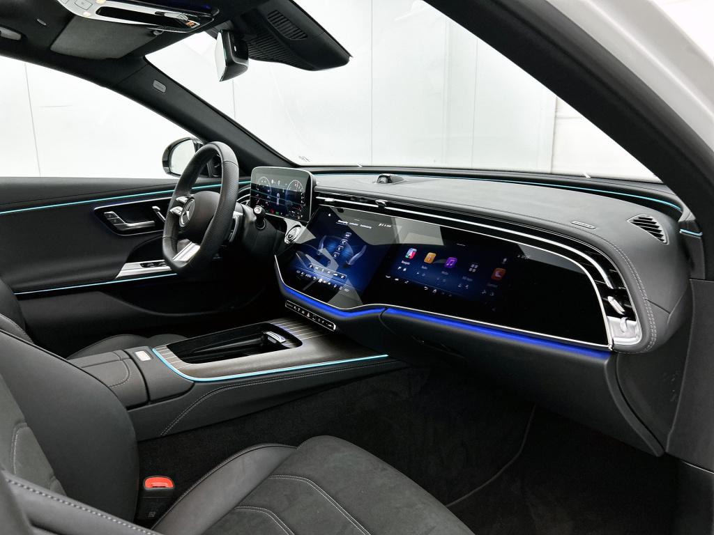 Mercedes-Benz E-Klasse estate 300 e amg plug-in hybride amg | night pakket 