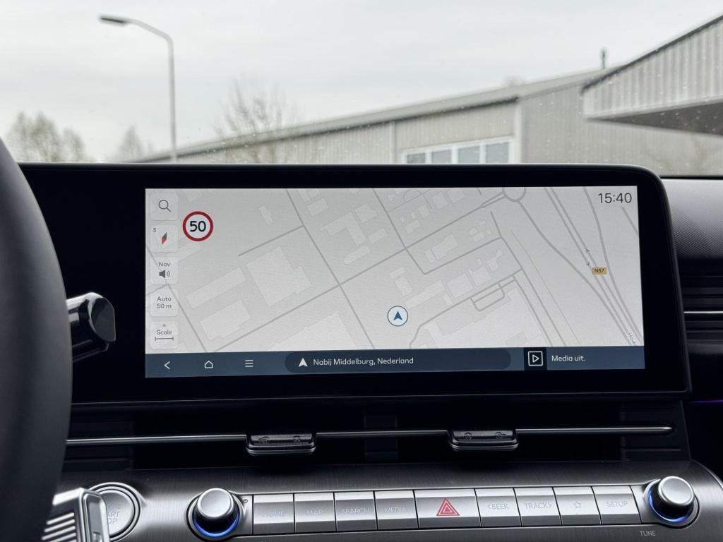Hyundai Kona 1.6 gdi hev premium sky