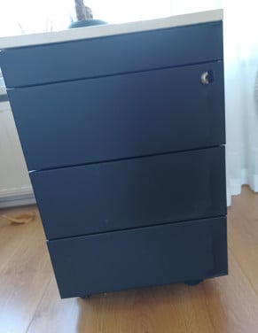 Ladenkasten op wieltjes