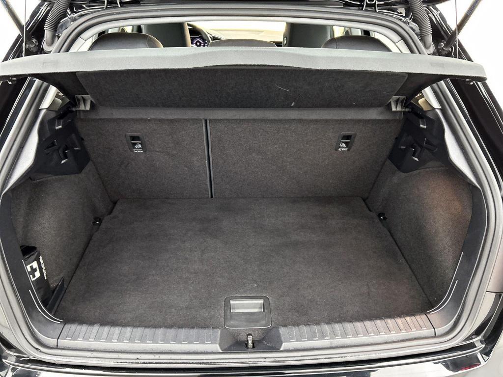 Audi A1 Sportback 35 tfsi pro line s | automaat | parkeer sensoren | climat