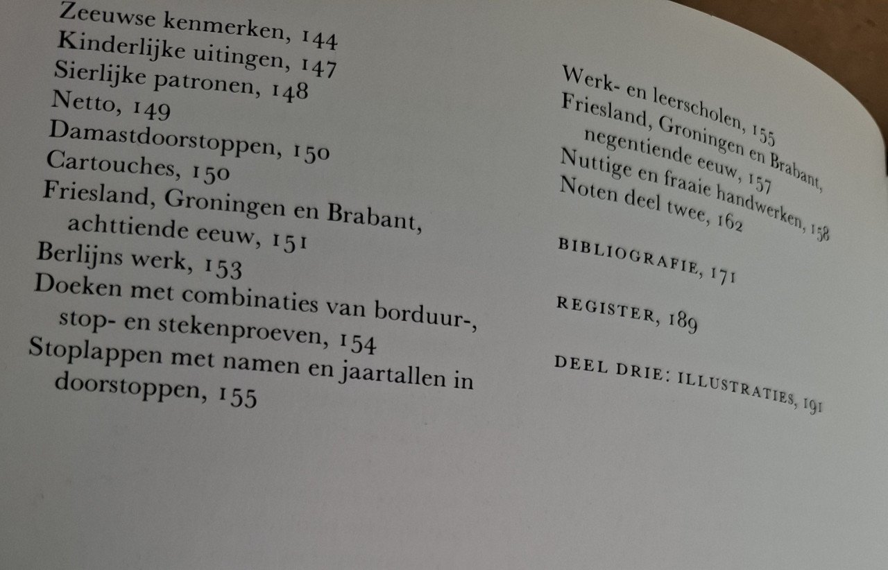 Heel veel over MERKLAPPEN: vier boeken, Schipper-van Lottum, Lammèr, Vlerk