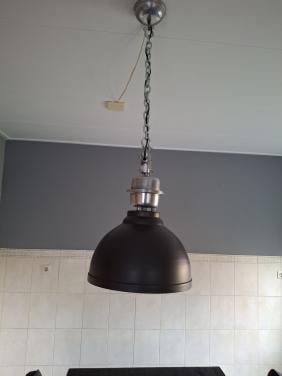 Hanglamp industrieel zwart mat.