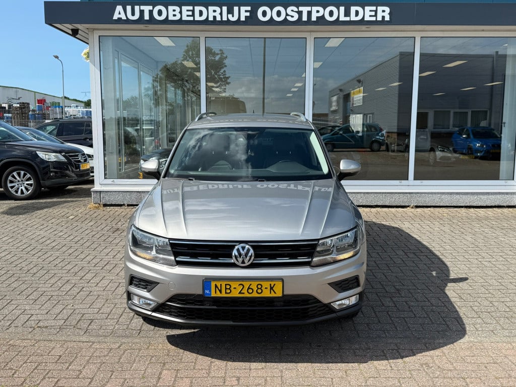 Volkswagen Tiguan 1.4 tsi act connected series dsg