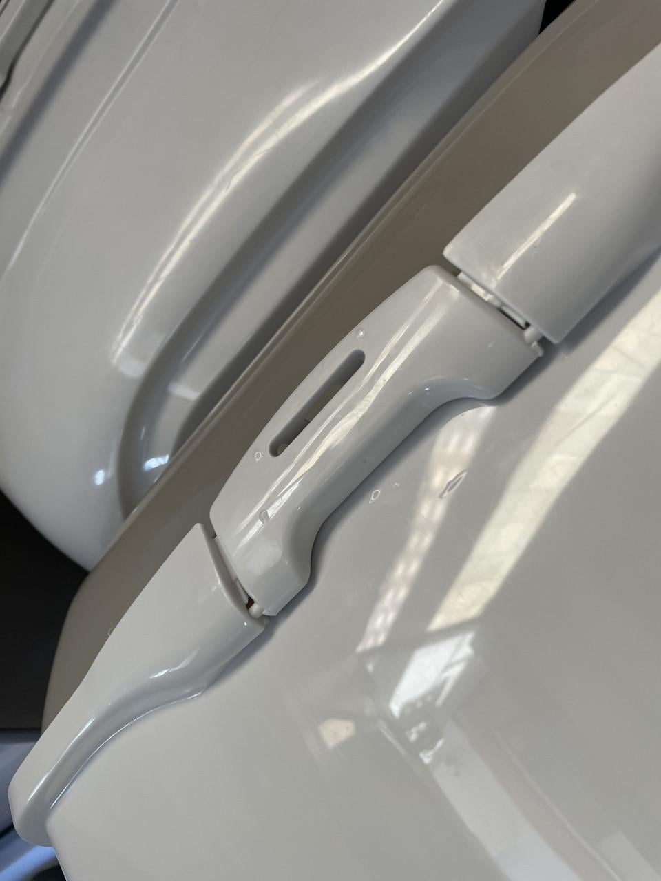 ZGAN MODERNA Kattebak Jumbo en Large met Schepjes IZGS!!