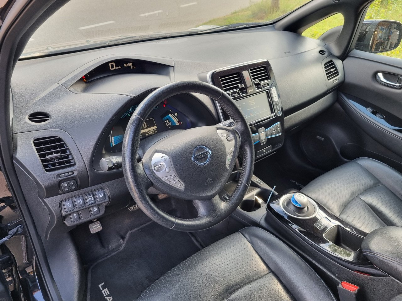 Nissan LEAF Tekna 30 kWh |  360° camera | Trekhaak afn.