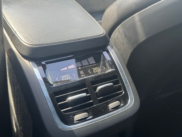 Volvo XC90 2.0 t8 twin engine awd inscription | 7-zits | trekhaak | automaa