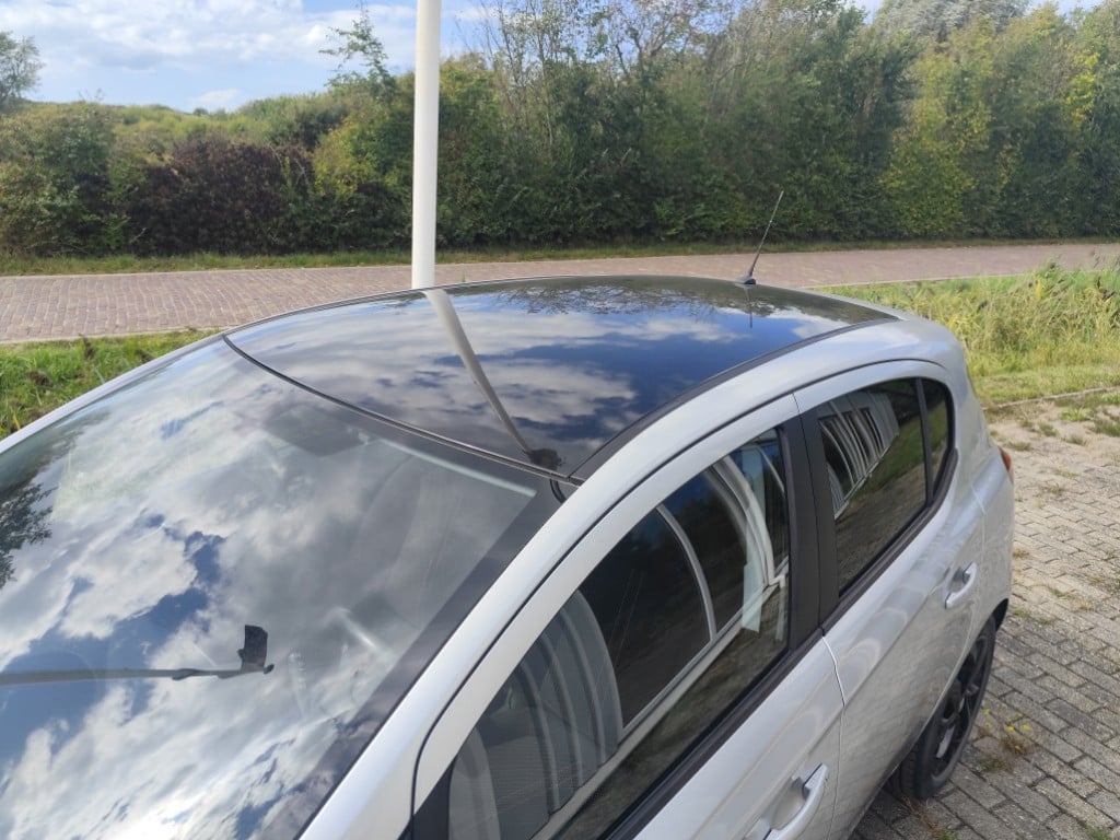 Opel Corsa 1.2 color edition