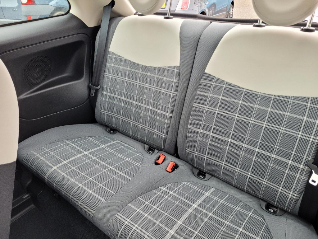 Fiat 500 1.0 hybrid star u connect i navi by app i 70pk