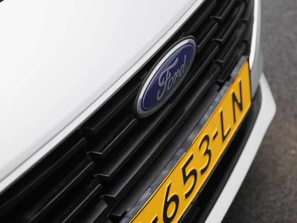 Ford Focus wagon 1.0 ecoboost hybrid connected | parkeer sensoren | navigat