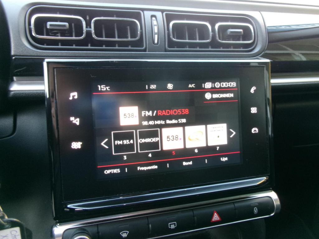 Citroen C3 1.2 cruise contr., navi, camera, dealer onh.