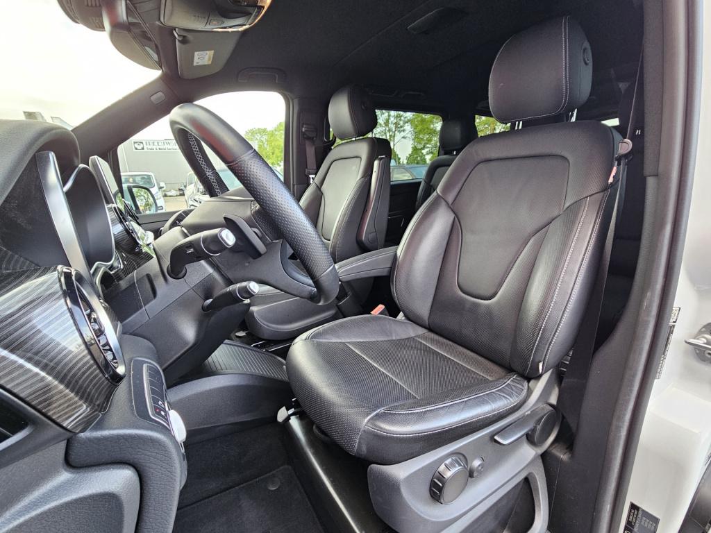 Mercedes-Benz V-Klasse 300d lang avantgarde | dub. cab. | burmester | 360 c