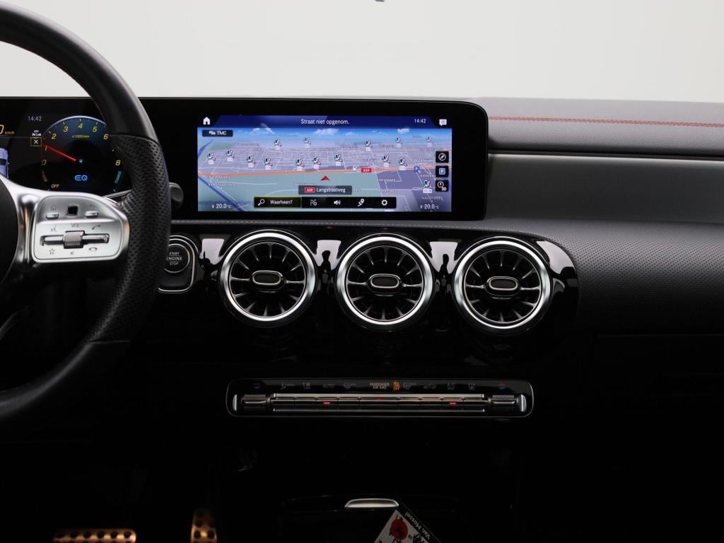 Mercedes-Benz Cla shooting brake 250 e amg line | automaat | stoel verwarmi