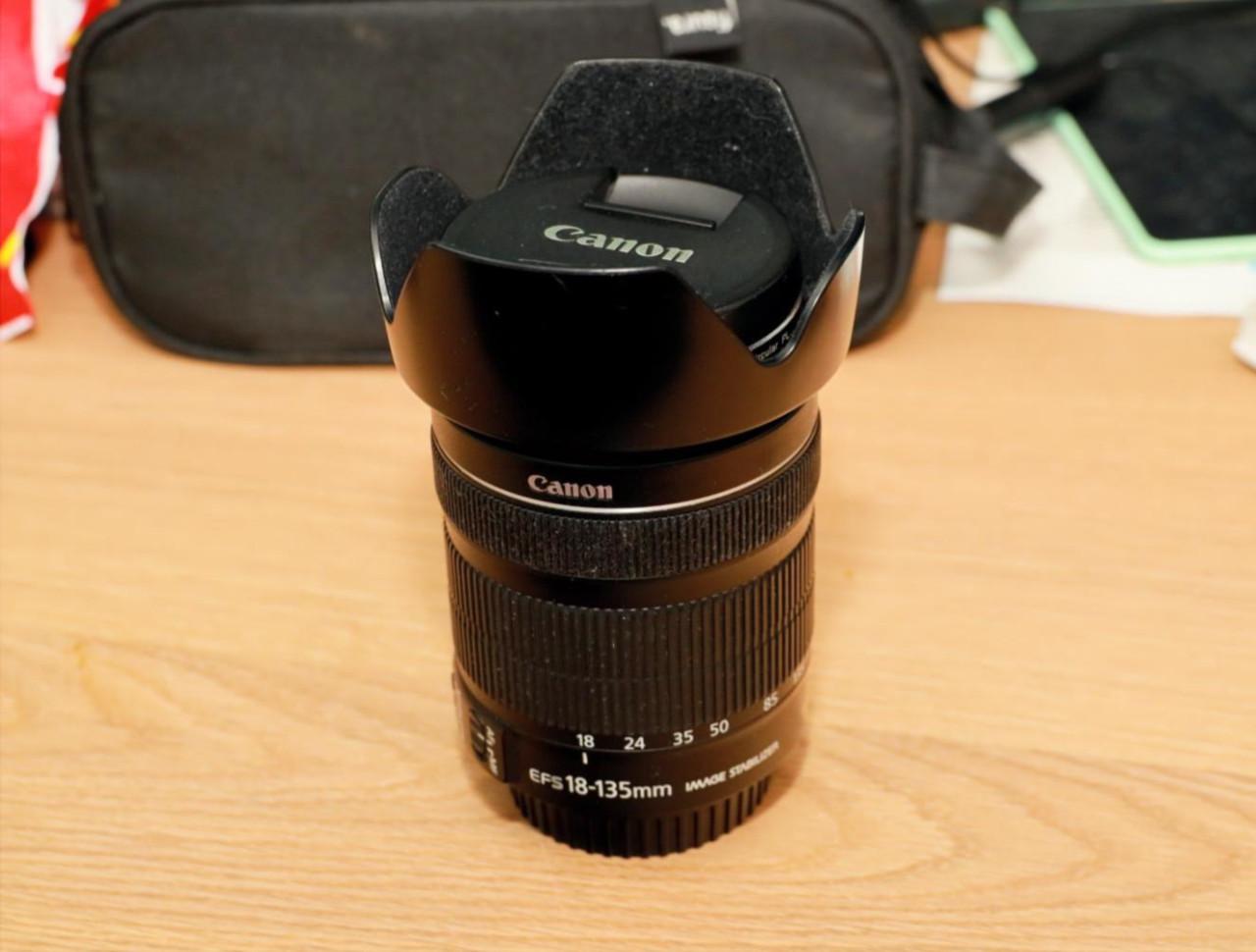 Canon EF-S 18-135mm f/3.5-5.6 IS STM