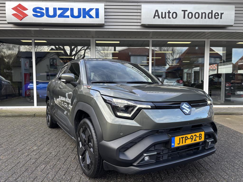 Suzuki E Vitara style 61 kwh