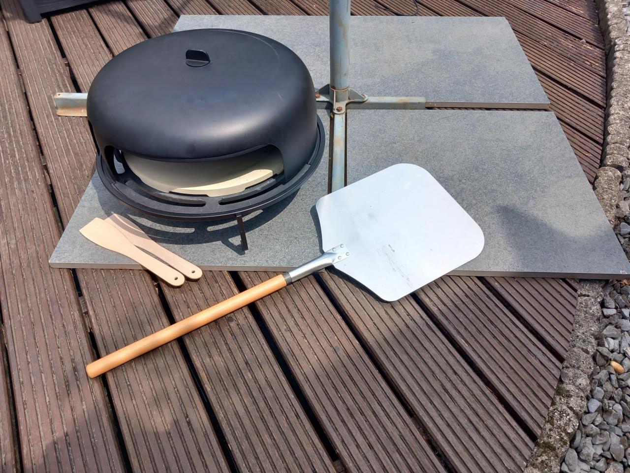 Te Koop: Pizza oven