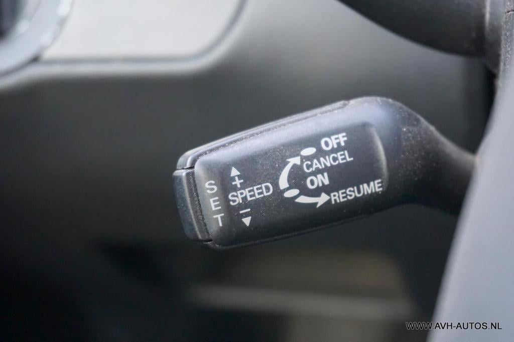 Audi A4 avant 1.8 turbo pro line automaat