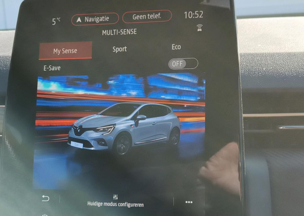 Renault Clio 1.6 e-tech hybrid 145 e-tech engineered