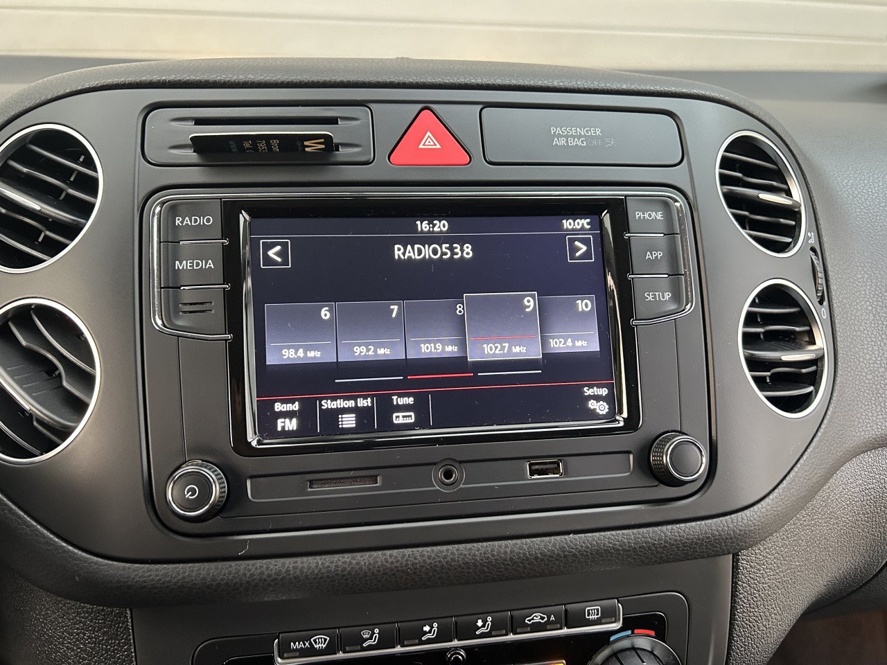 Golf Plus 1.4 Highline  BJ 2010.  98226 Km