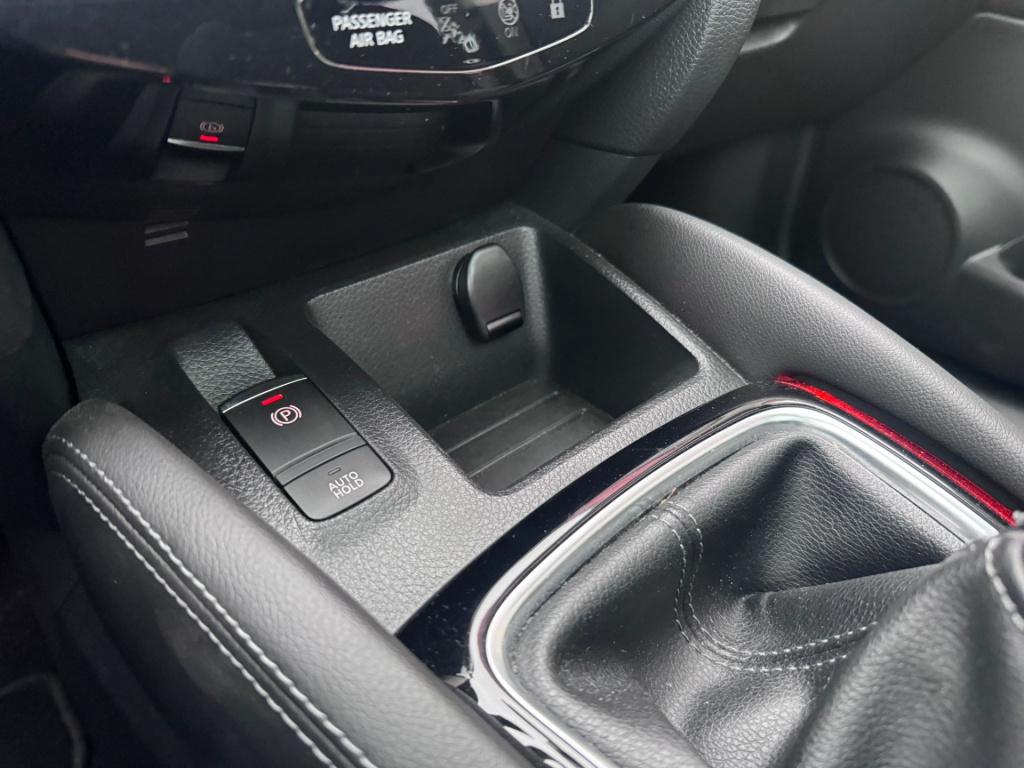 Nissan Qashqai 1.2 n-connecta