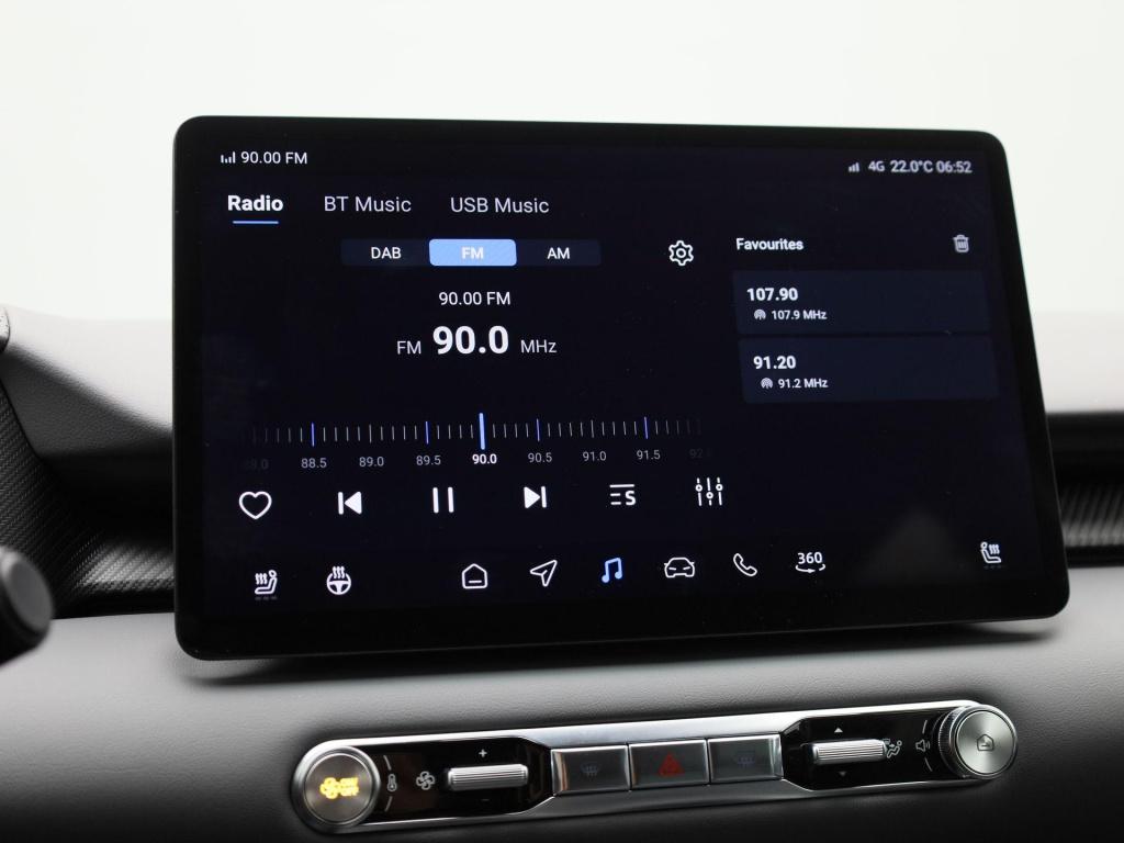 MG Mgs5 Ev luxury 64 kwh | black pack | 360 camera | warmtepomp | getint gl