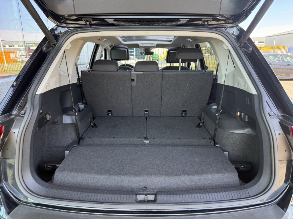 Volkswagen Tiguan Allspace 1.5 tsi comfortline business 7p. | vc | pano | 3