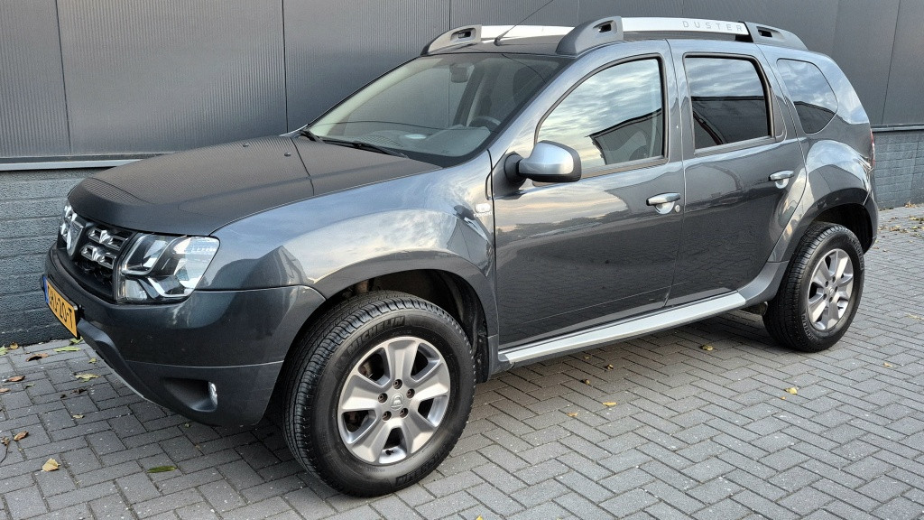 Dacia Duster 1.5 dci s&s | 4wd | euro-6 | airco | cruise | navi |