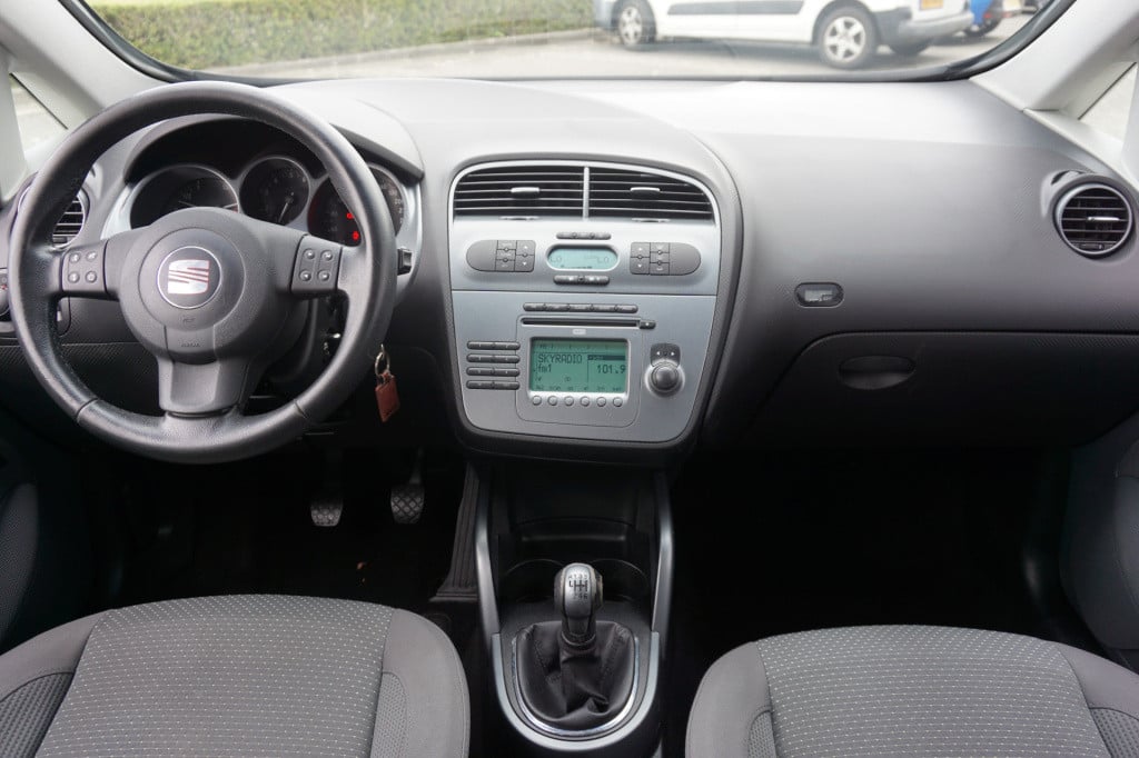 Seat Altea Xl 1.8 tfsi stylance airco / cruise / parkeers. / elektr. ramen 
