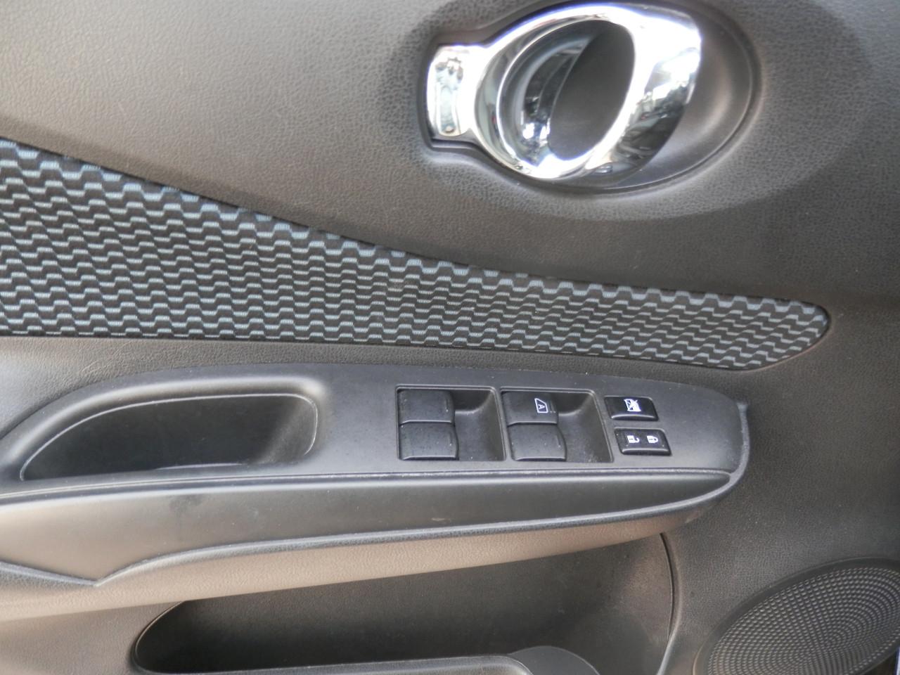 Auto Garant Biedt Aan: Nissan Note 1.2 DisignTec