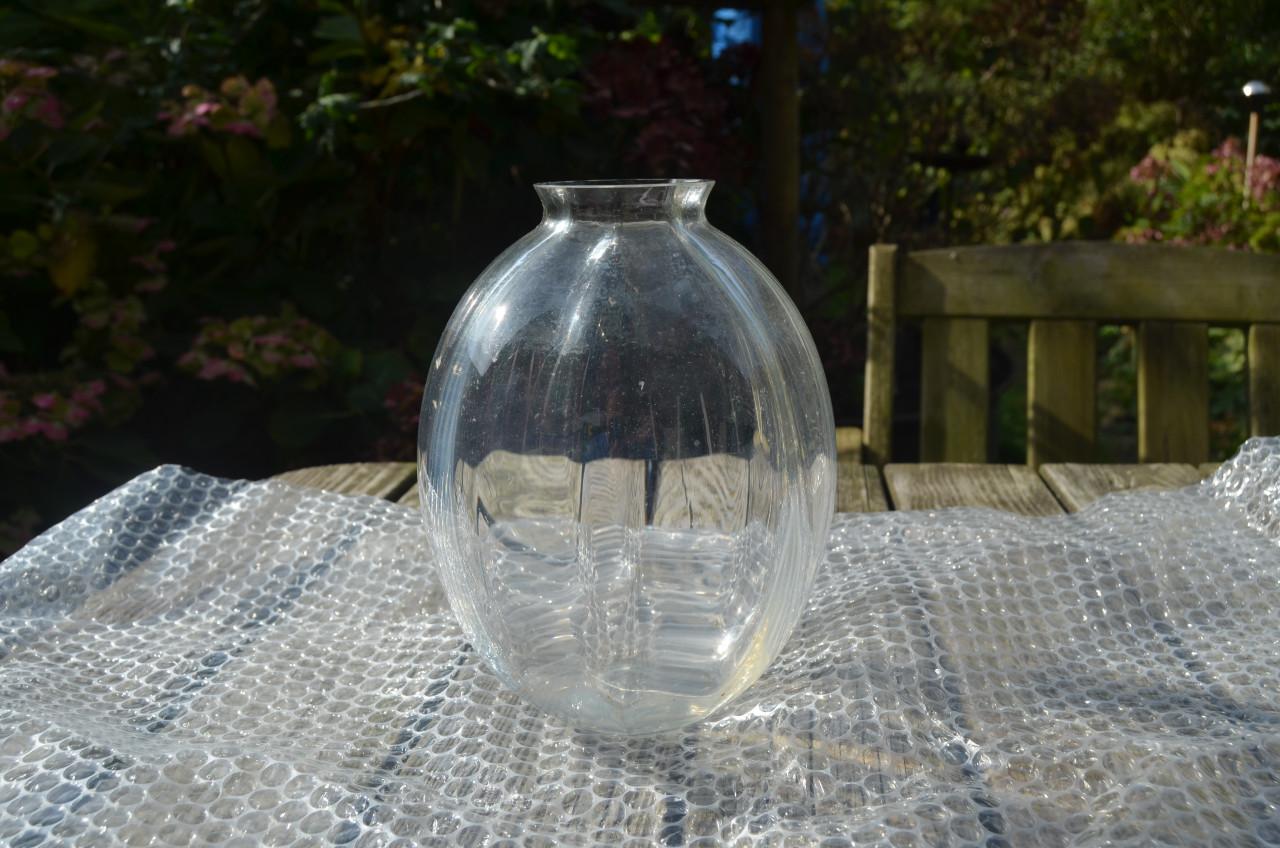 Mooi geblazen bolvaasje (Copier?)