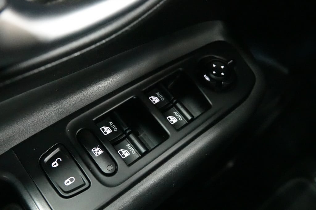 Jeep Renegade 1.3t | led | camera | cruise | pdc |