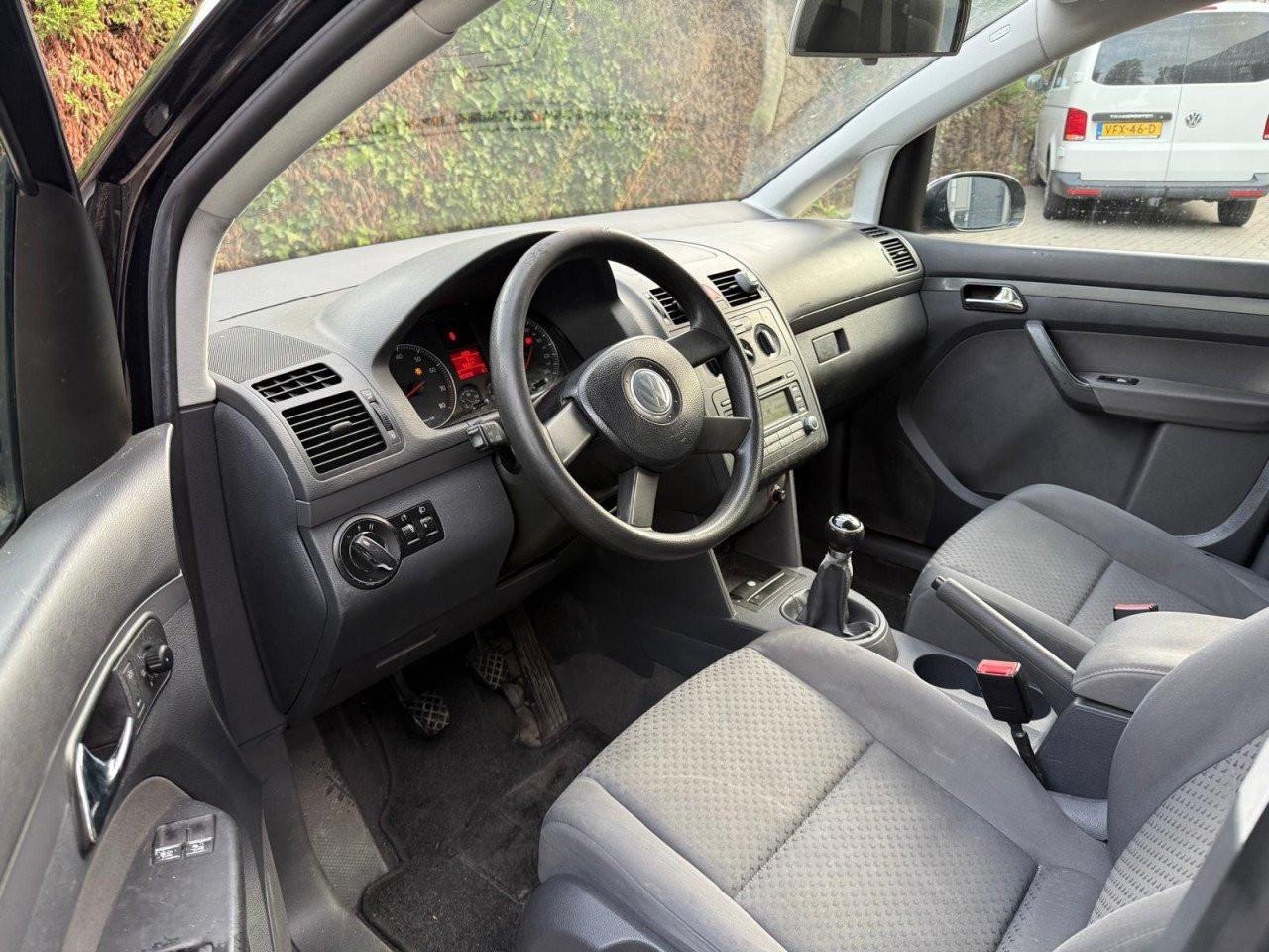 Volkswagen Touran 1.6 Business Airco/Cruise